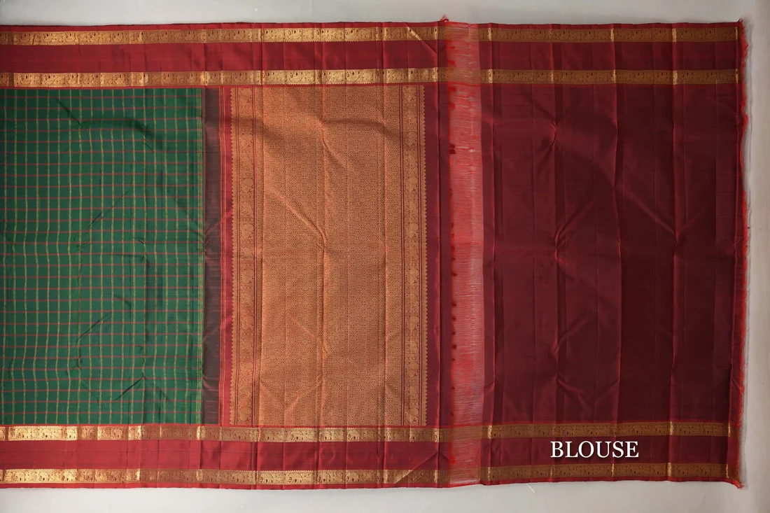 Deep Bottle Green Kanjivaram Silk Saree with Maroon Rettai Pettu Border - Image 2